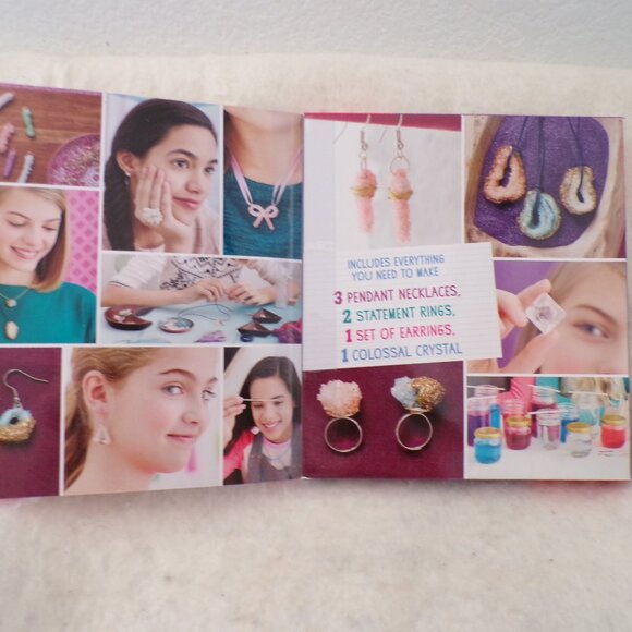 KLUTZ Craft Kit - Grow Your Own Crystal Jewelry - New - Picture 3 of 5